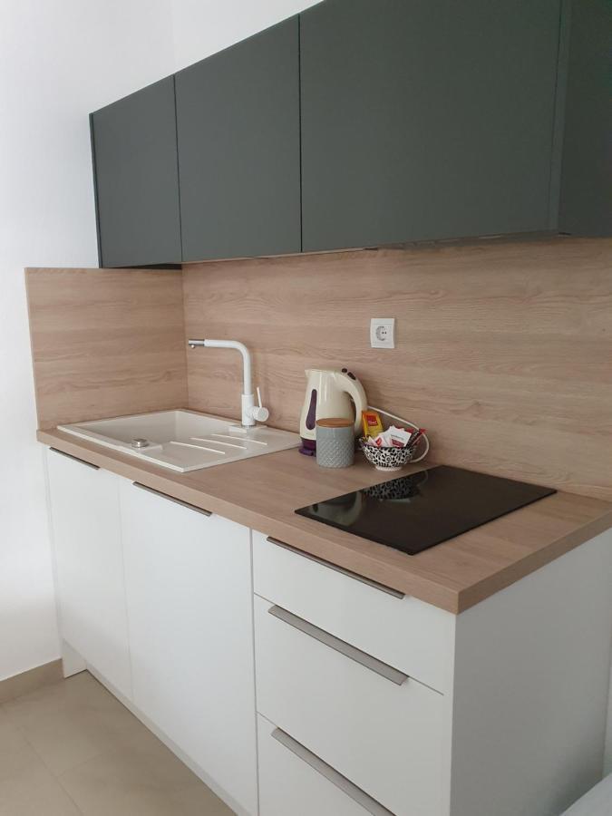 Apartmani Eterovic Baska Voda Exterior photo